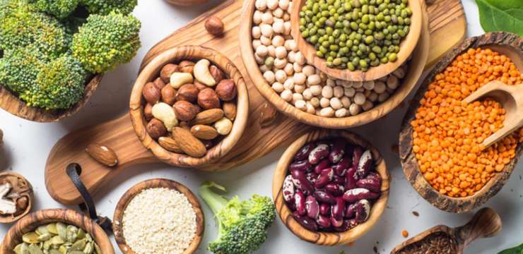 Image of several food groups containing folate and folic acid.